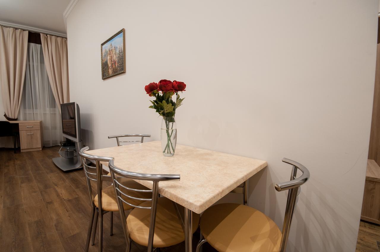 Wonderful Flat On City Center Uzhhorod Exterior foto