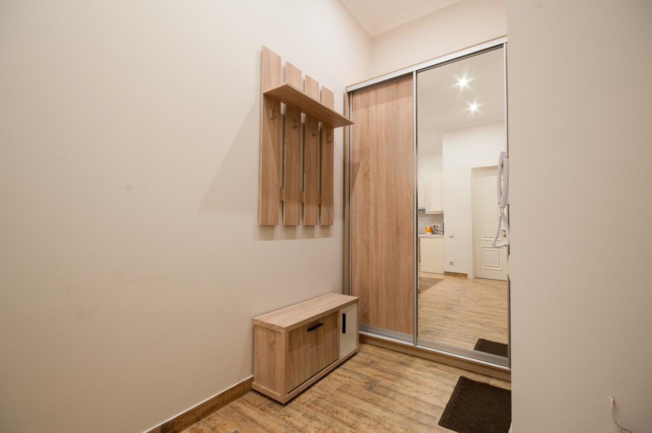 Wonderful Flat On City Center Uzhhorod Exterior foto